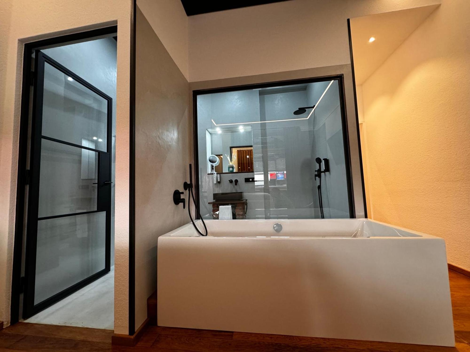 Historical Luxury Homes - Luxus Loft Wallstreet フライブルク エクステリア 写真